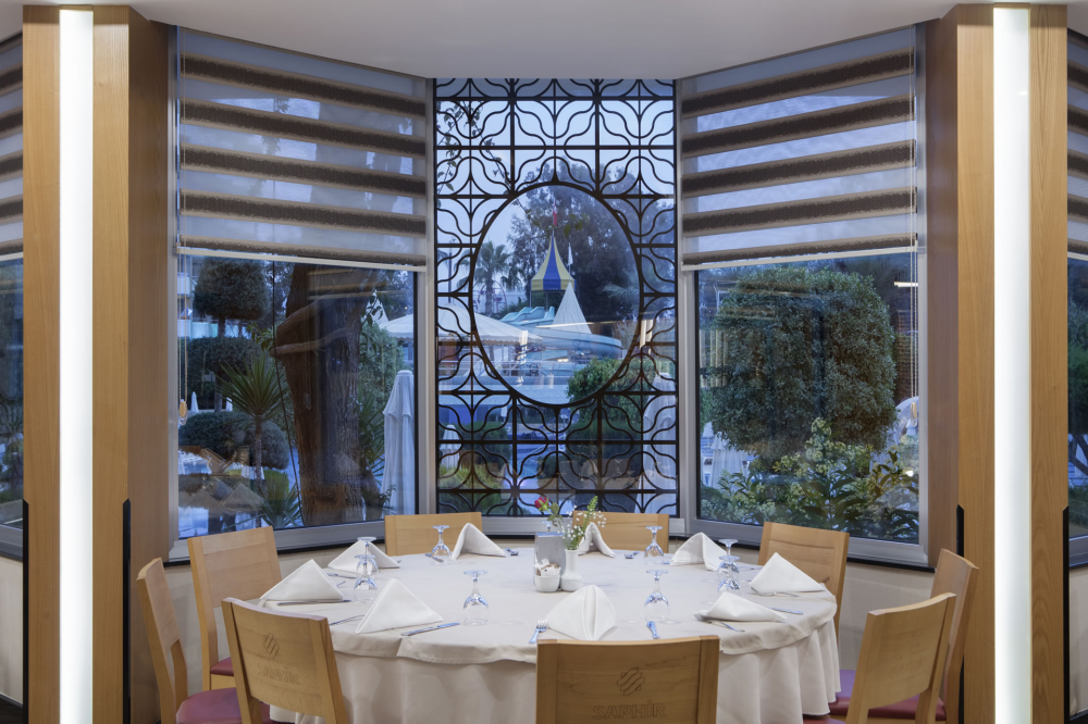 Saphir Hotel 5*