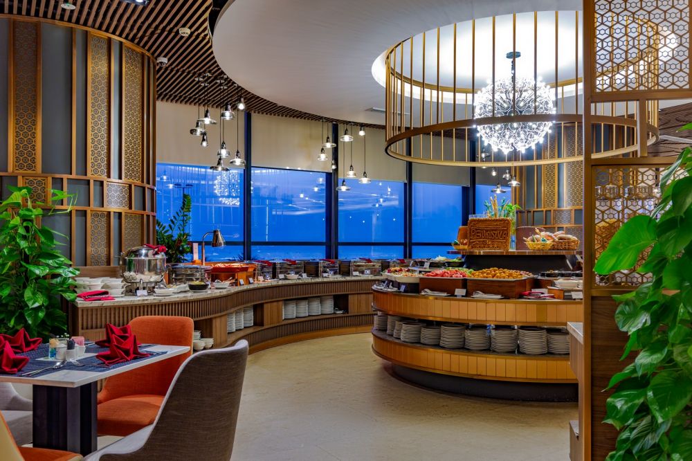 Peninsula Hotel Da Nang 5*