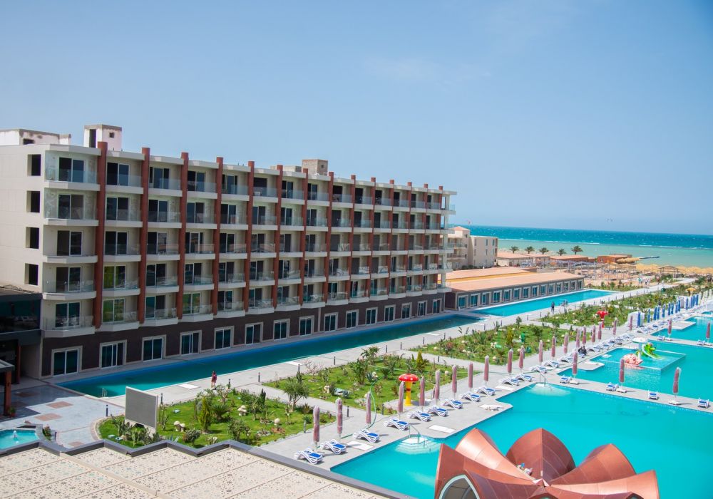 Rewaya Majestic Resort 5*