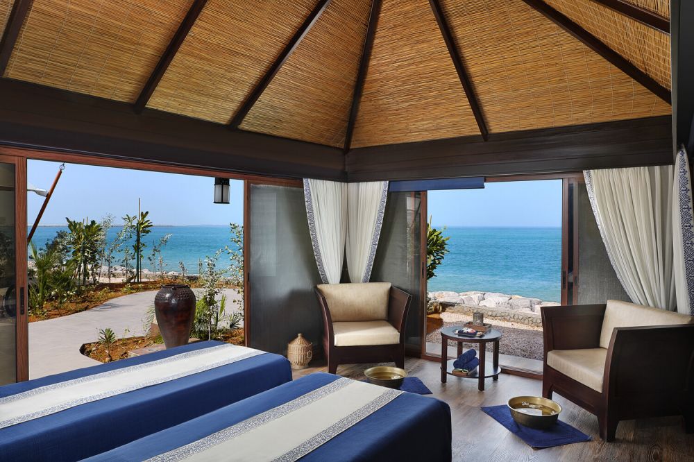 The Ritz Carlton Ras Al Khaimah Al Hamra Beach 5*