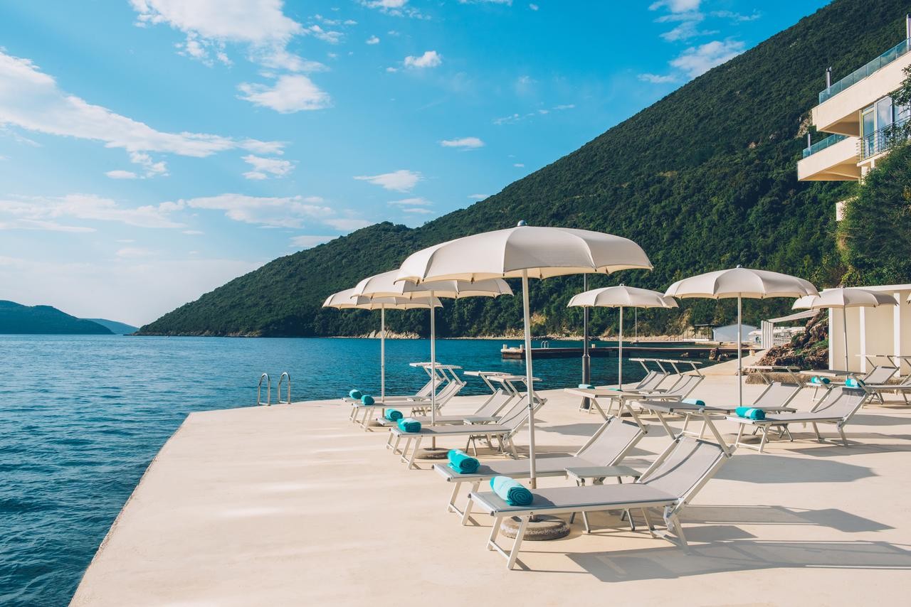 Iberostar Waves Herceg Novi-Njivice (A, B) 4*