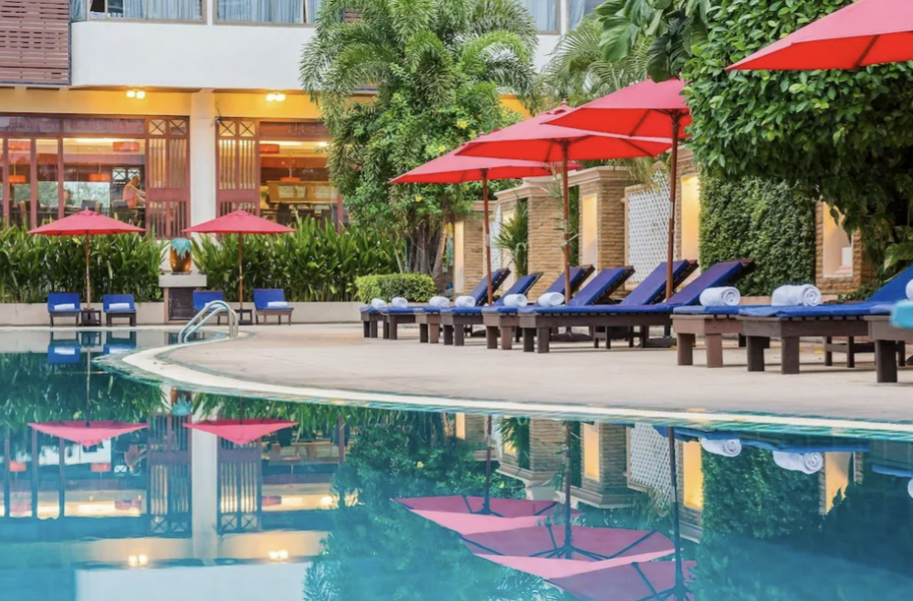 Mountain Beach Resort & Convention Center 3*