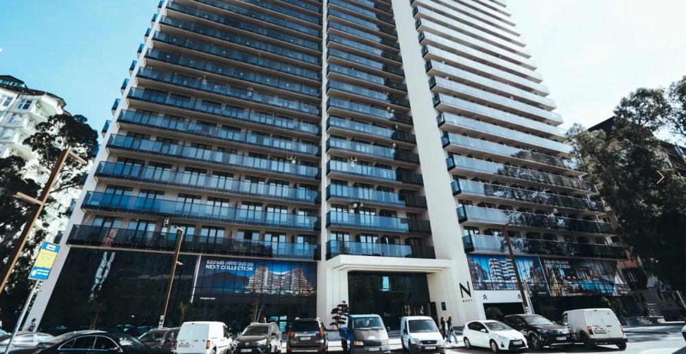 Next Apartments 