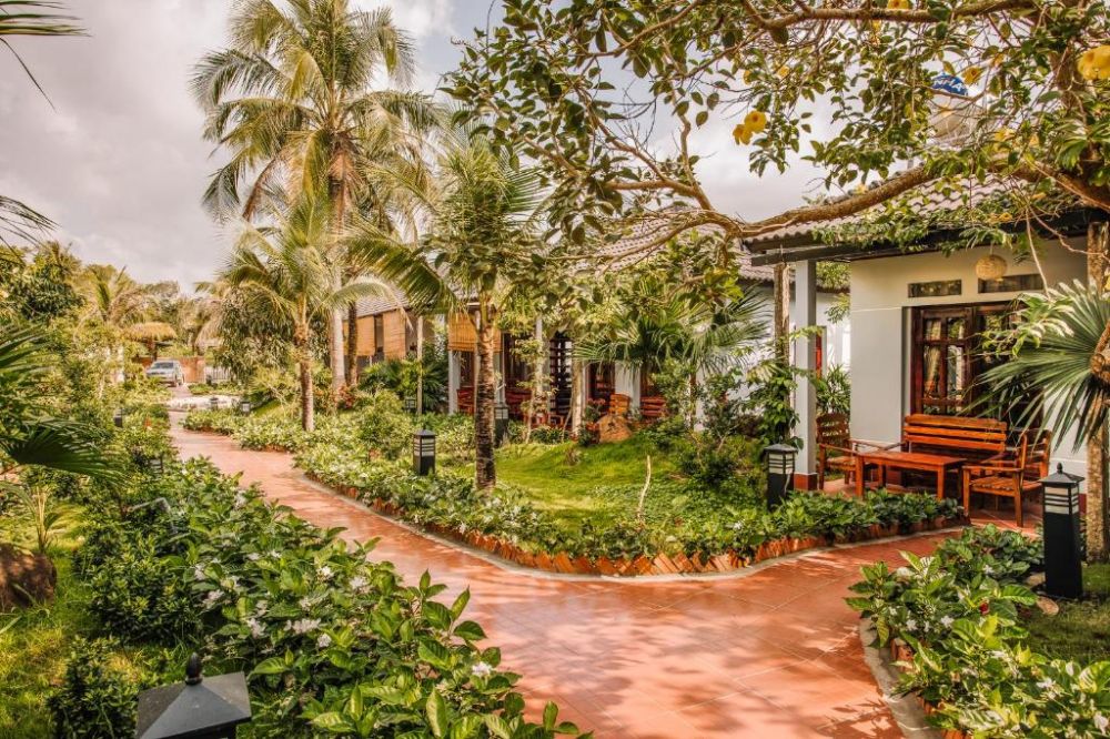 Palm Hill Resort 3*