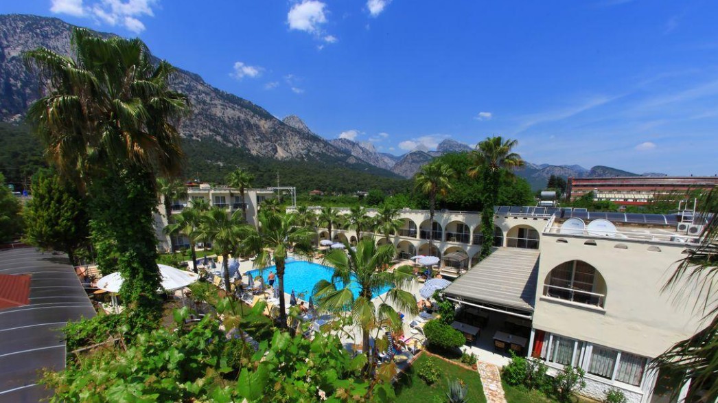 Hotel Golden Sun (Adults Only 12+) 3*