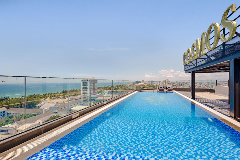 Cosmos Hotel Danang 3*