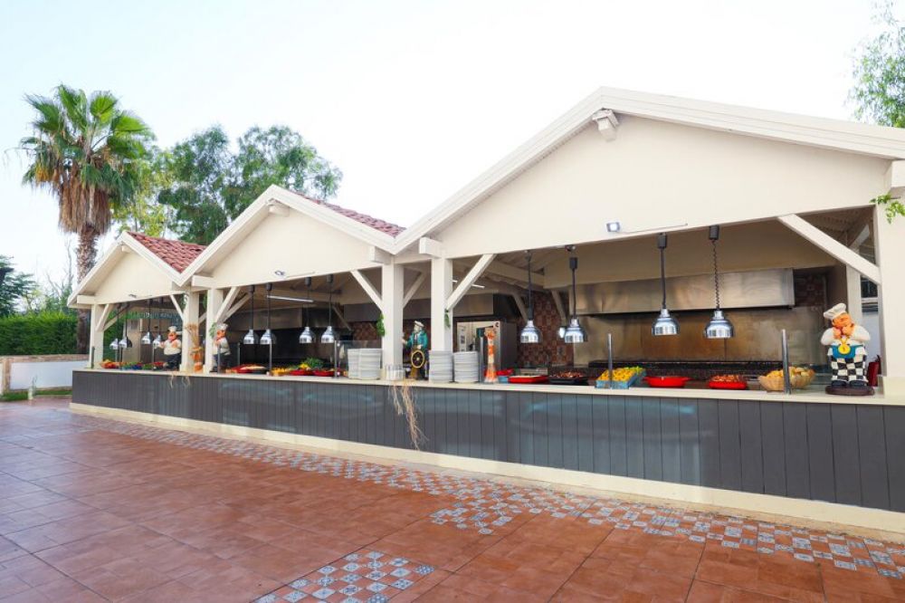 Crystal Admiral Aqua Collection (ex. Crystal Admiral Resort Suites & Spa) 5*