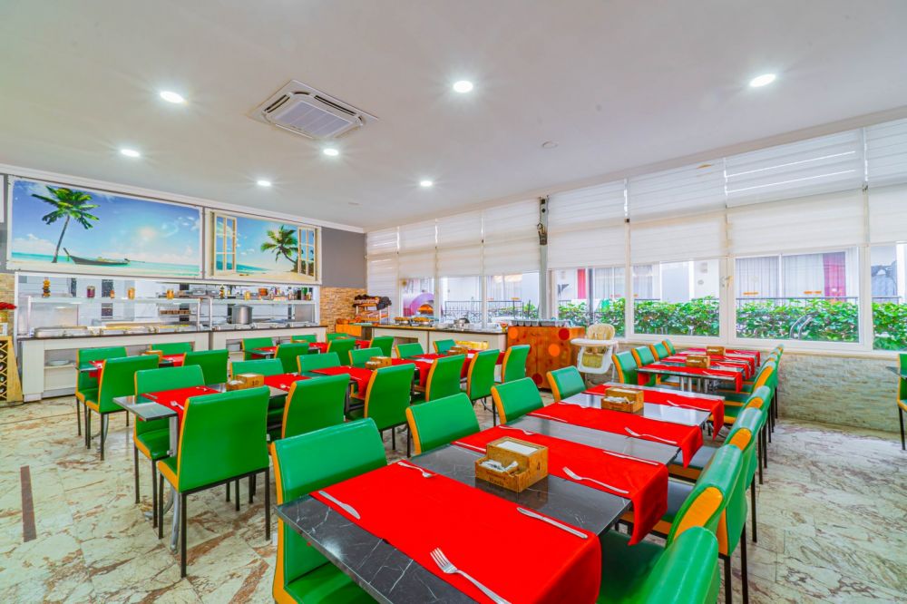 Sayanora Hotel 3*