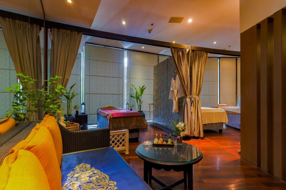 Holiday Inn Resort Phuket Surin Beach (ex. Destination Resorts Phuket Surin Beach) 4*