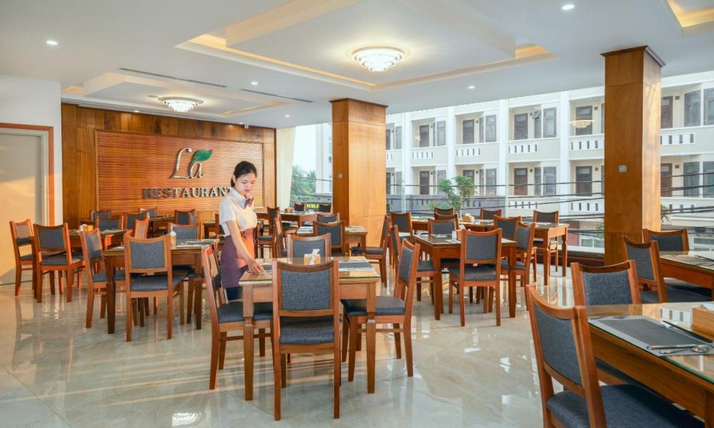 Sunny Ocean Hotel & Spa 4*