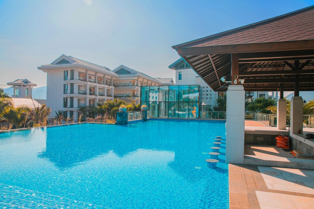 Sanya Yalong Bay No.99 Suite Resort Hotel 4*