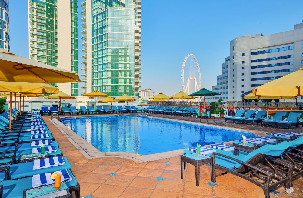 Ramada Hotel & Suites By Wyndham Jbr (ex. Hawthorn Suites) 4*
