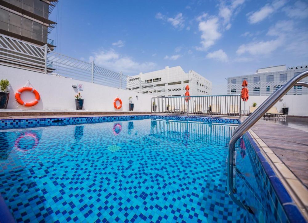 Mena Plaza Al Barsha Dubai 4*