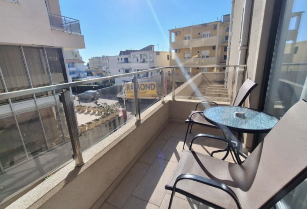 Maini Aparthotel 3+