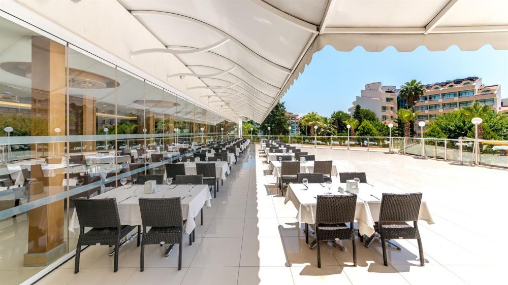 Grand Ideal Premium Hotel 5*