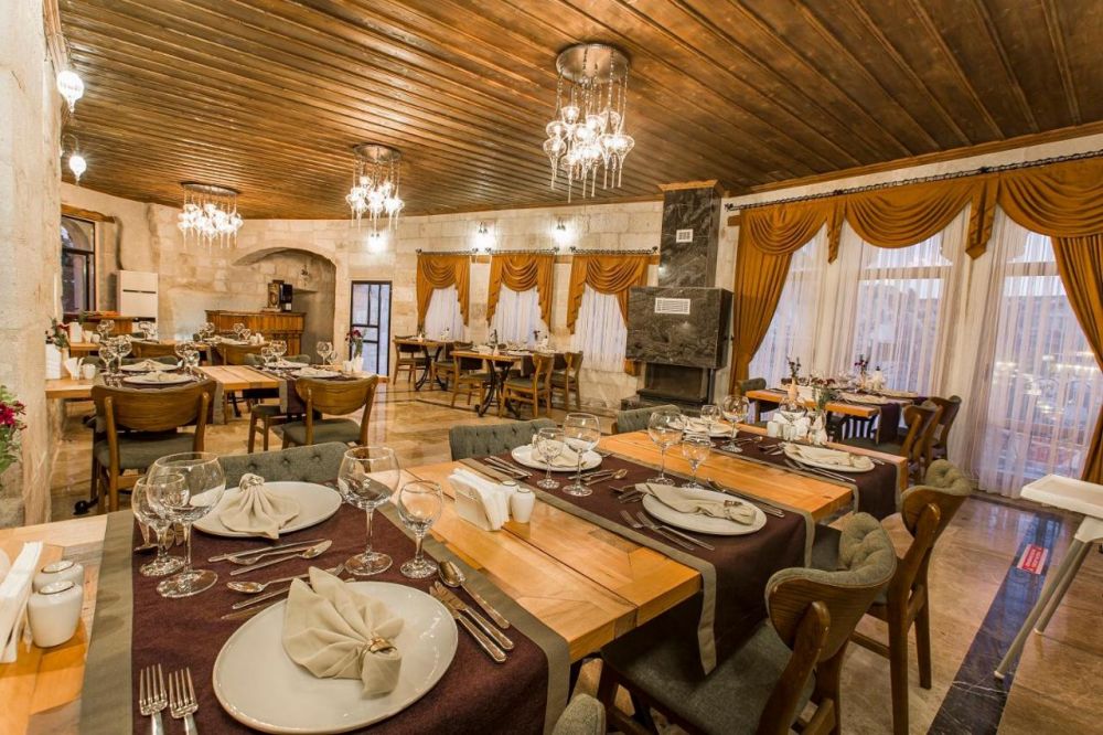 Imperial Cave Suites & SPA Hotel 5*