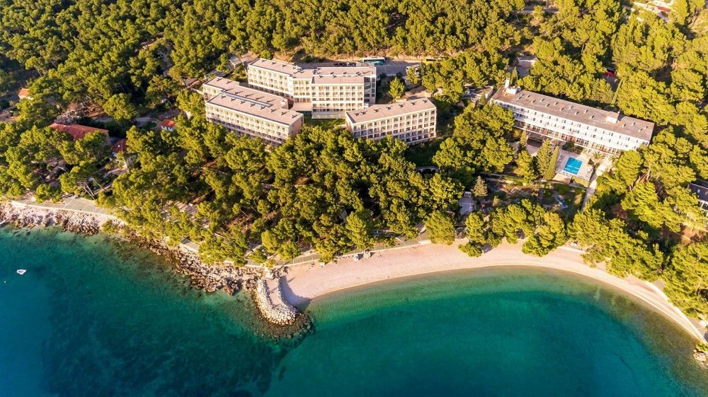 Bluesun Hotel Maestral 3*