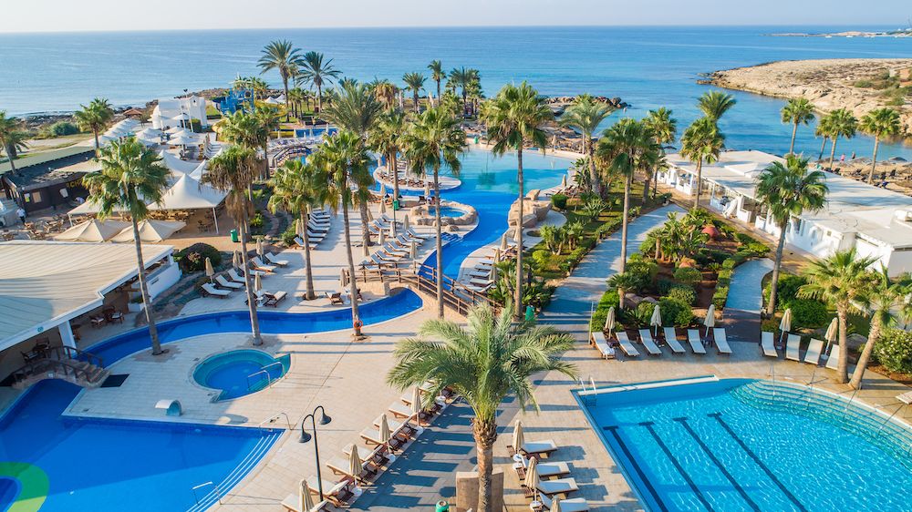 Adams Beach Hotel 5*