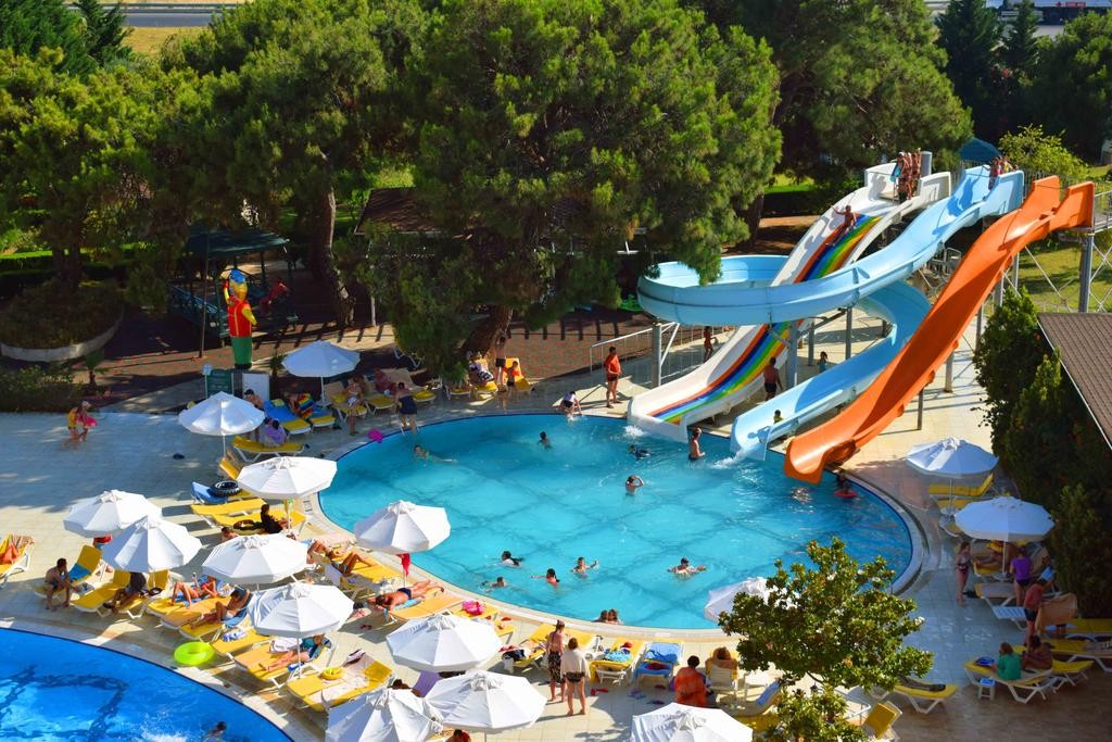 Hotel Laphetos Beach 5*