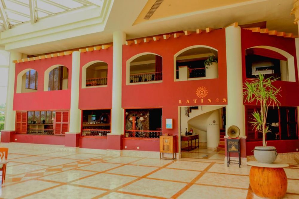 Safir Sharm Waterfalls Resort (ex. Hilton Waterfalls) 4*