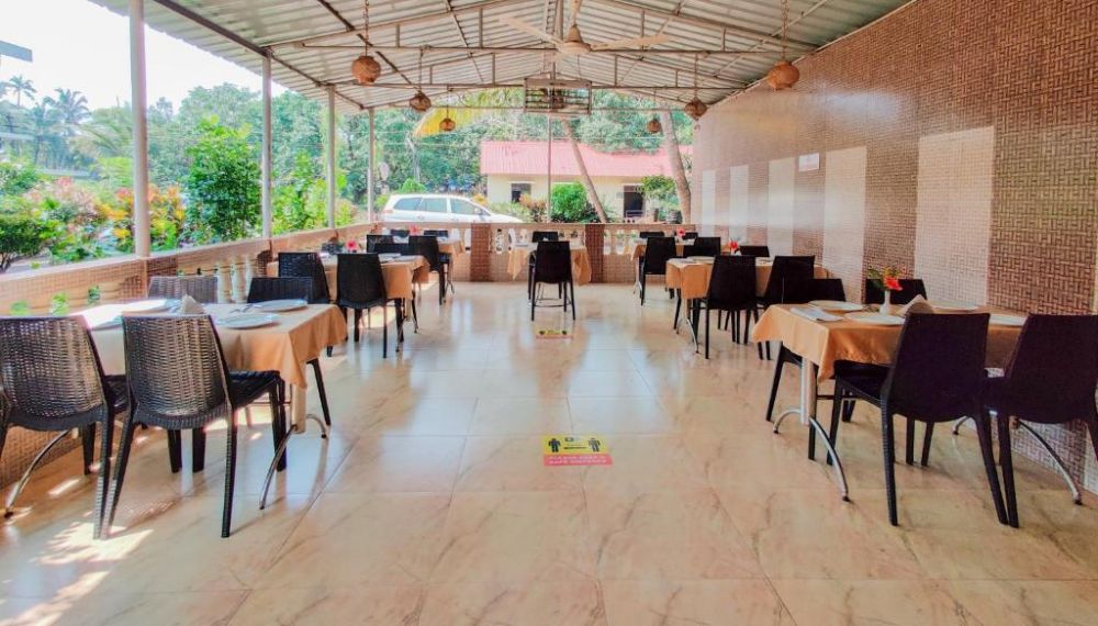 Hotel Siesta De Goa 2*
