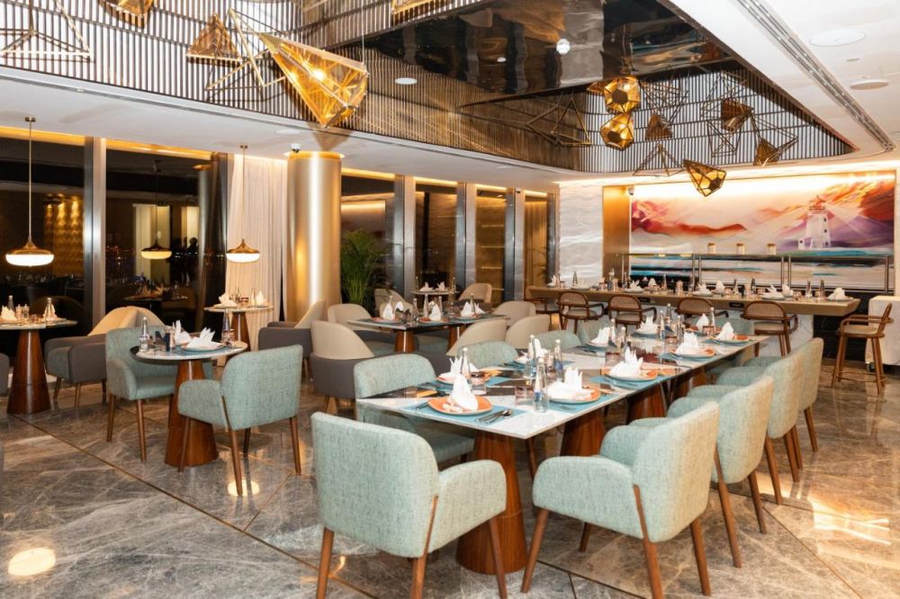 Tumbi Hotel Dubai The Palm, Tapestry Collection by Hilton 4*