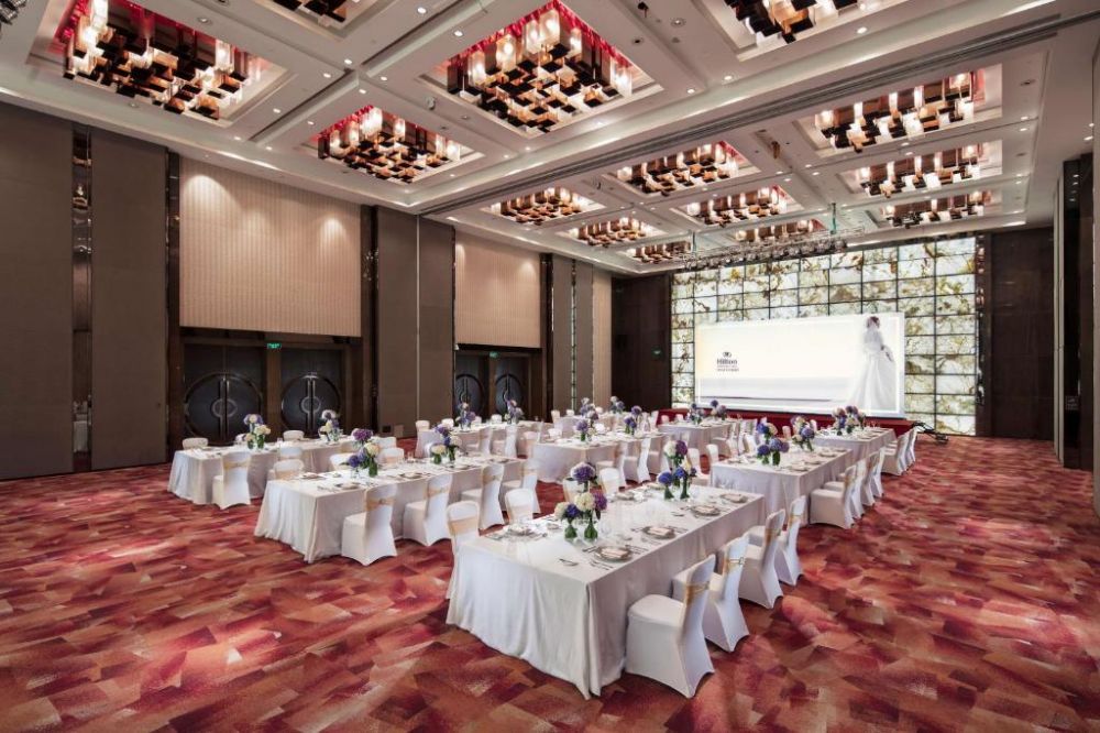 Hilton Guangzhou Tianhe 5*