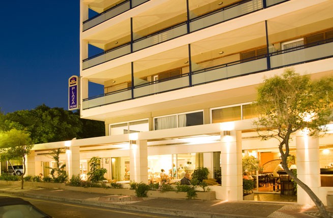 Best Western Plaza Hotel 4*