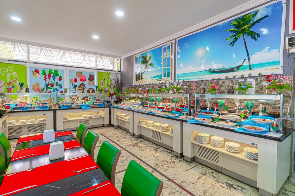 Sayanora Hotel 3*