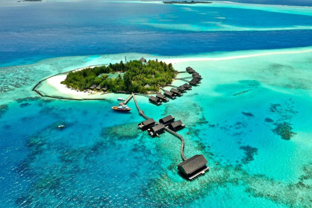 Gangehi Island Resort 5*