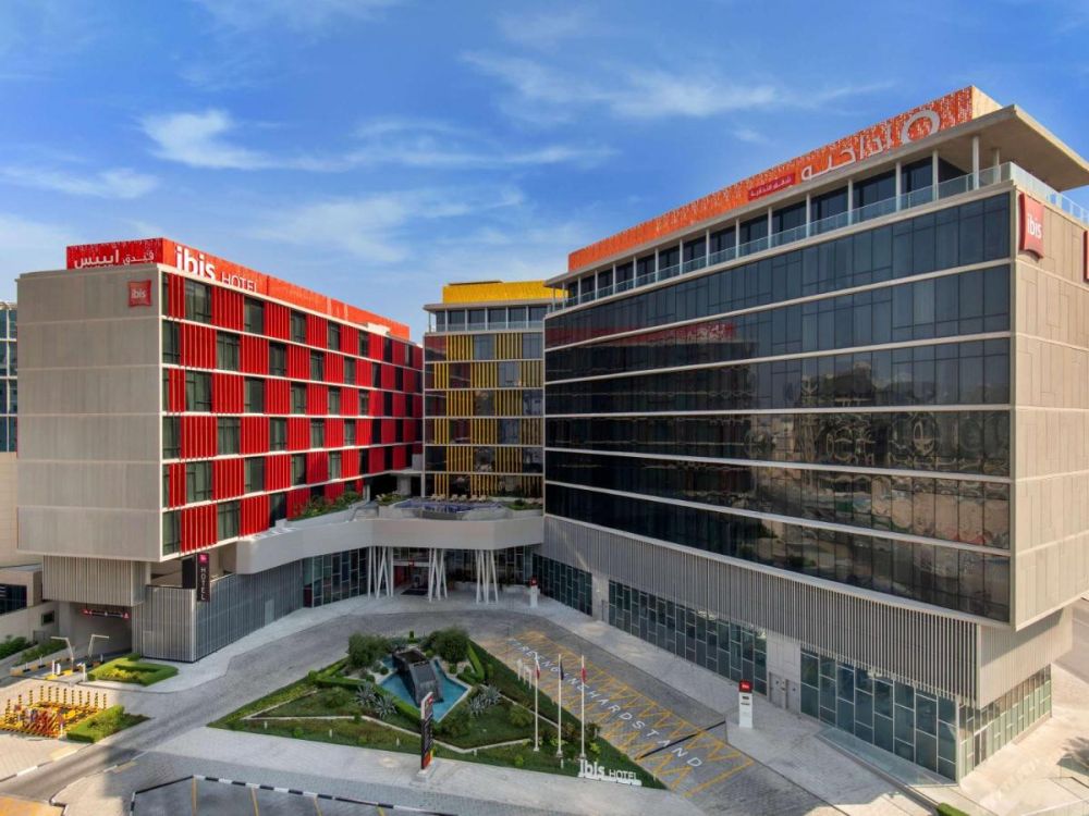 Adagio Doha Hotel Apartments 4*