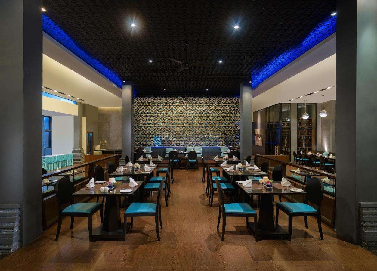 Novotel Phuket Kata Avista Resort & Spa 5*