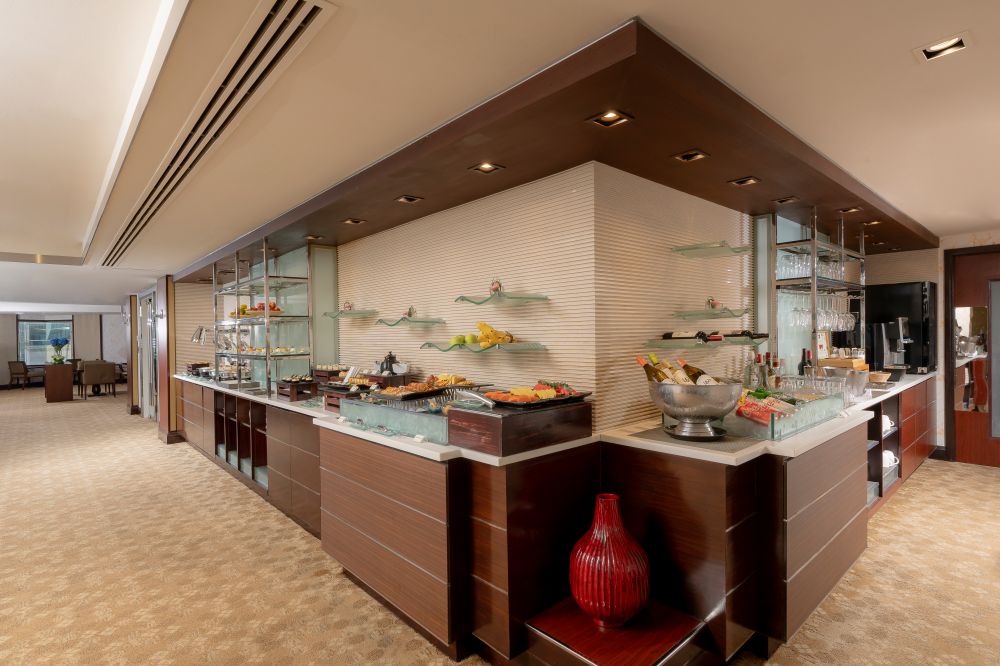Holiday Inn Silom, Bangkok 4*