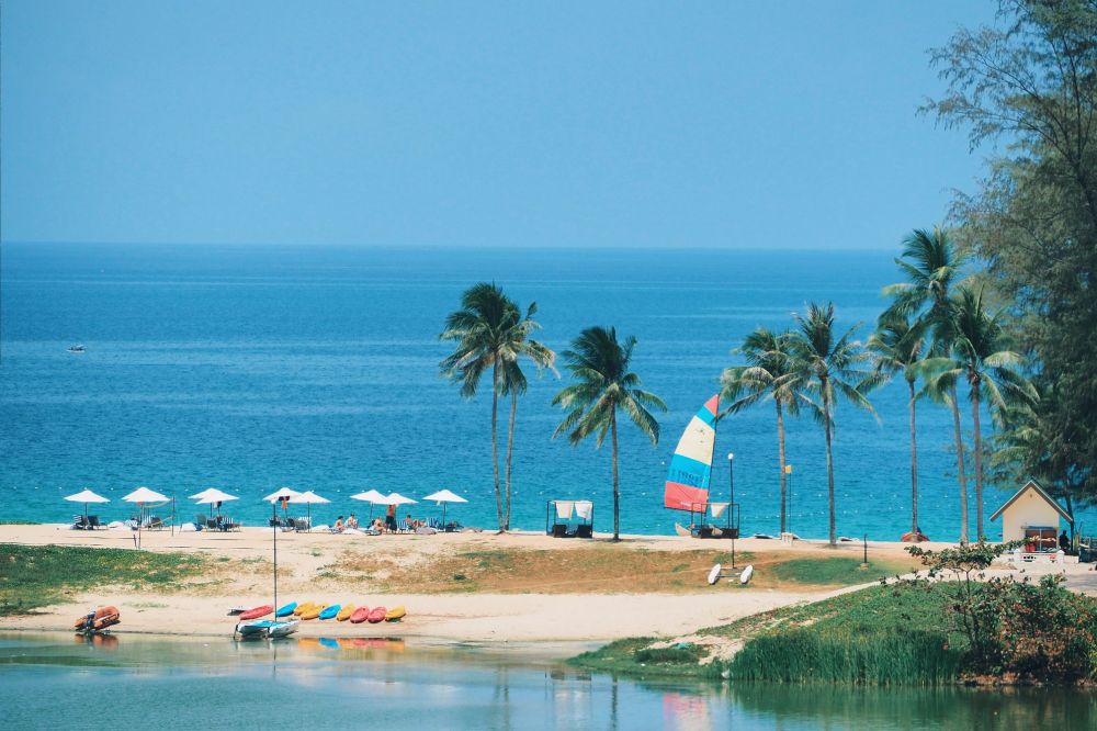 Cassia Phuket 4*