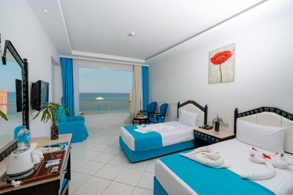 King Tut Aquapark Beach Resort 4*