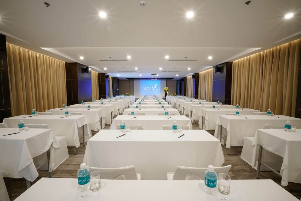 Satya Da Nang Hotel 4*