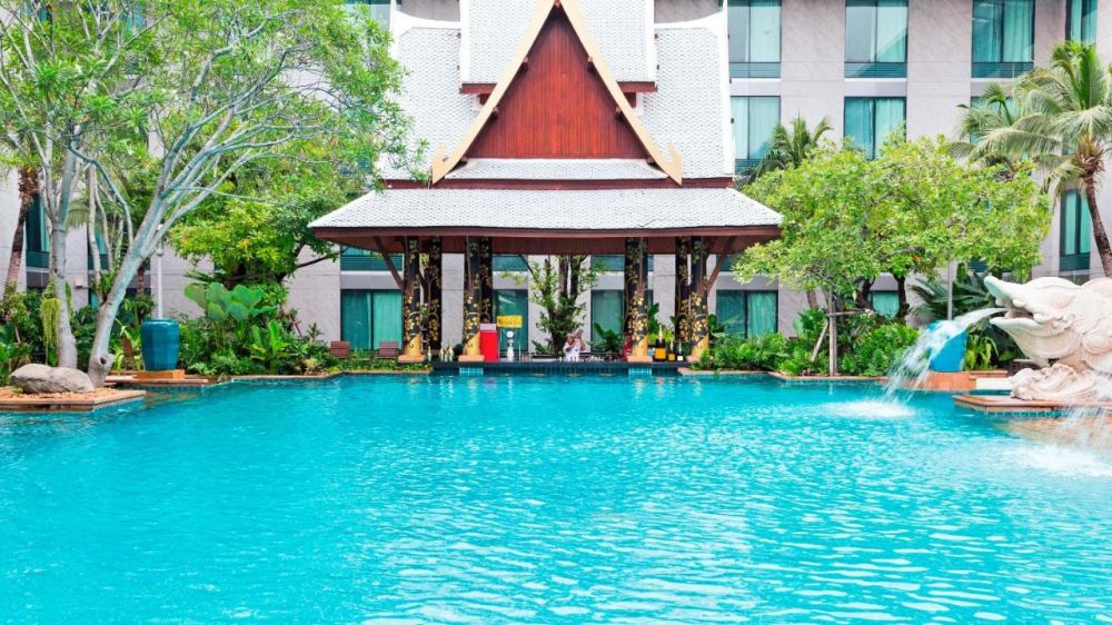 Hyatt Regency Bangkok Suvarnabhumi Airport (ex. Novotel Suvarnabhumi Airport) 4*