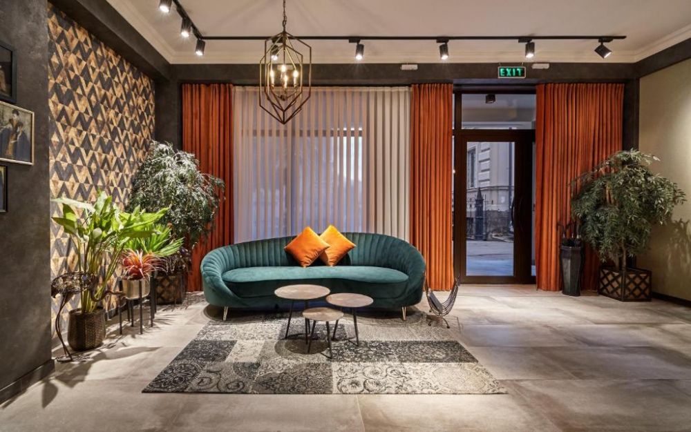 City Hotel 4*