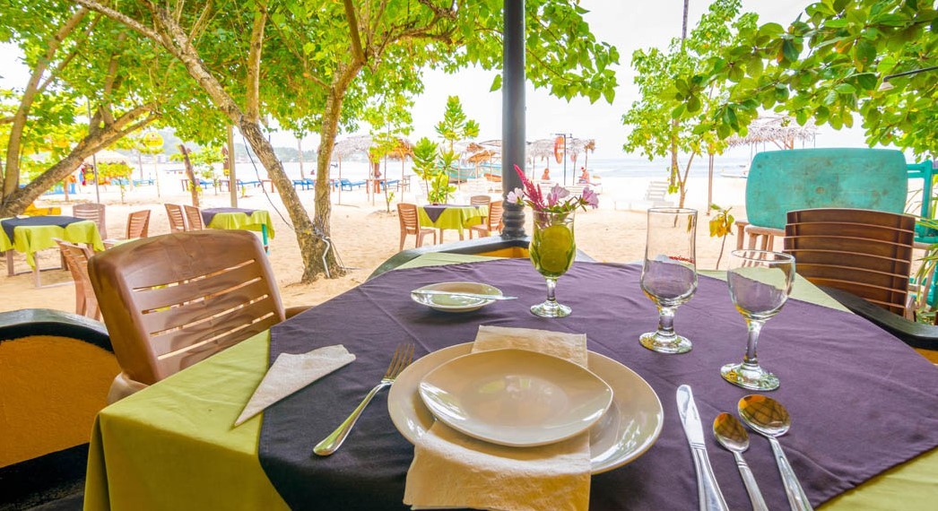 Sea View Beach Hotel Unawatuna 2*
