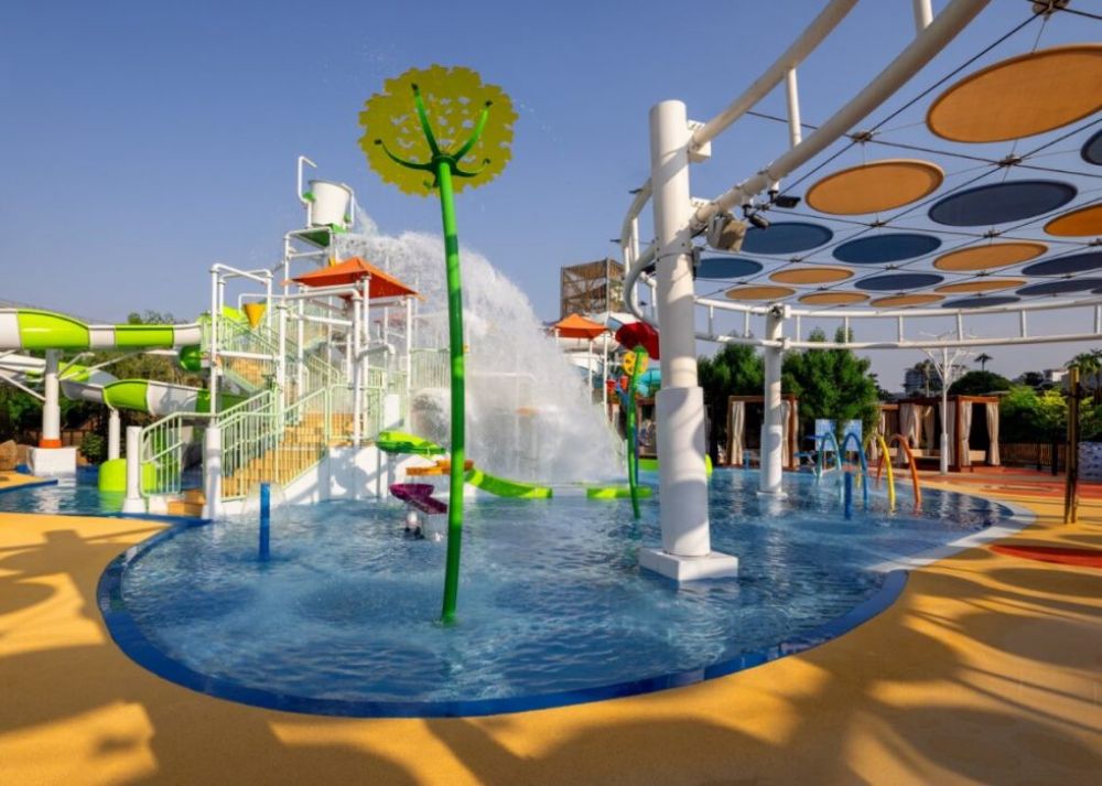 Grand Hyatt Dubai Resort and Waterpark 5*