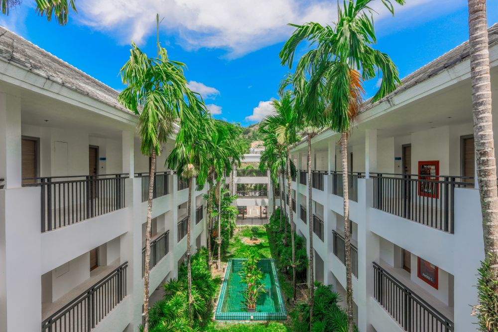 Holiday Inn Resort Phuket Karon Beach (ex. Destination Resorts Phuket Karon Beach) 4*