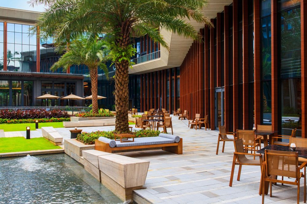 Renaissance Haikou Hotel 5*