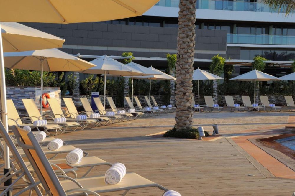 Yas Plaza Bay by IHG (ex. Park Inn by Radisson Abu Dhabi Yas Island) 4*