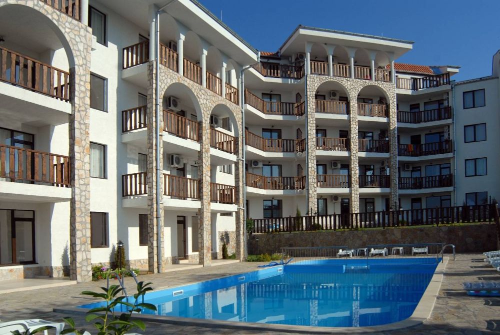 Dinevi Resort KAMBANI I, II, III SECOND LINE 4*