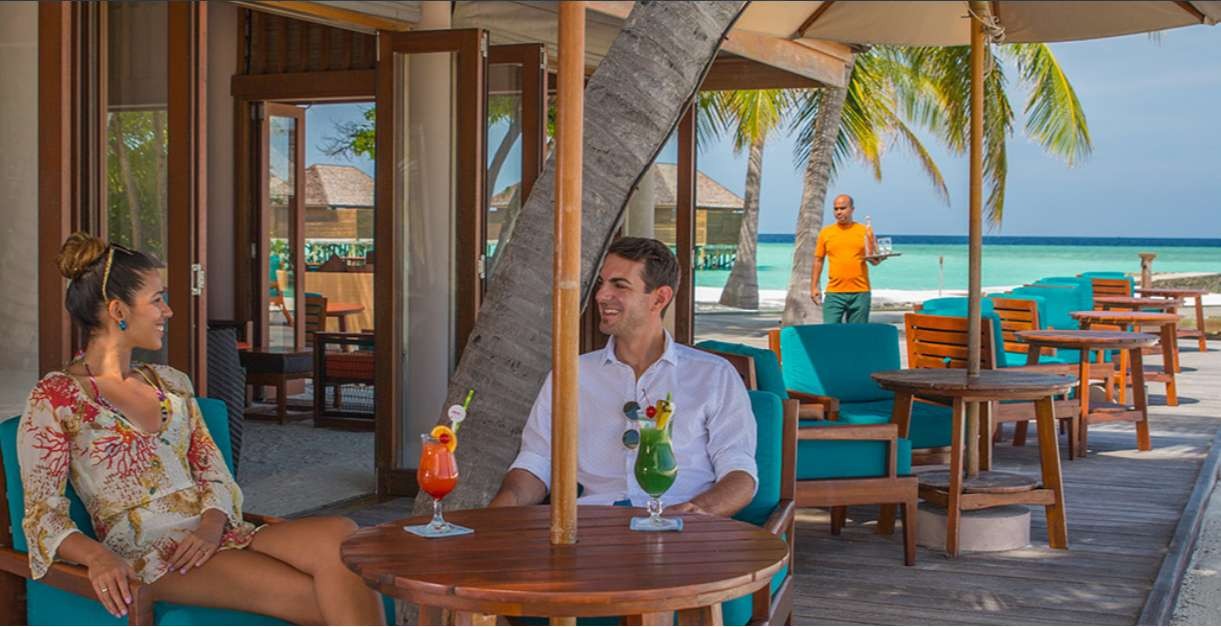Veligandu Island Resort 5*