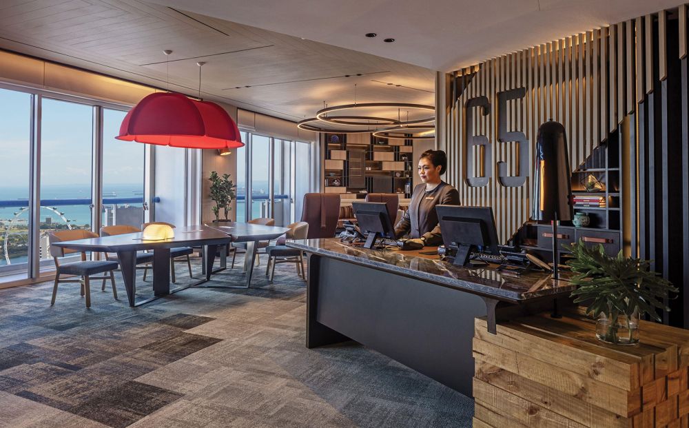 Swissotel The Stamford 5*