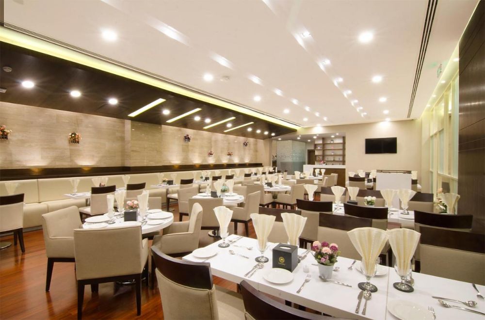Al Murooj Grand Hotel 4*