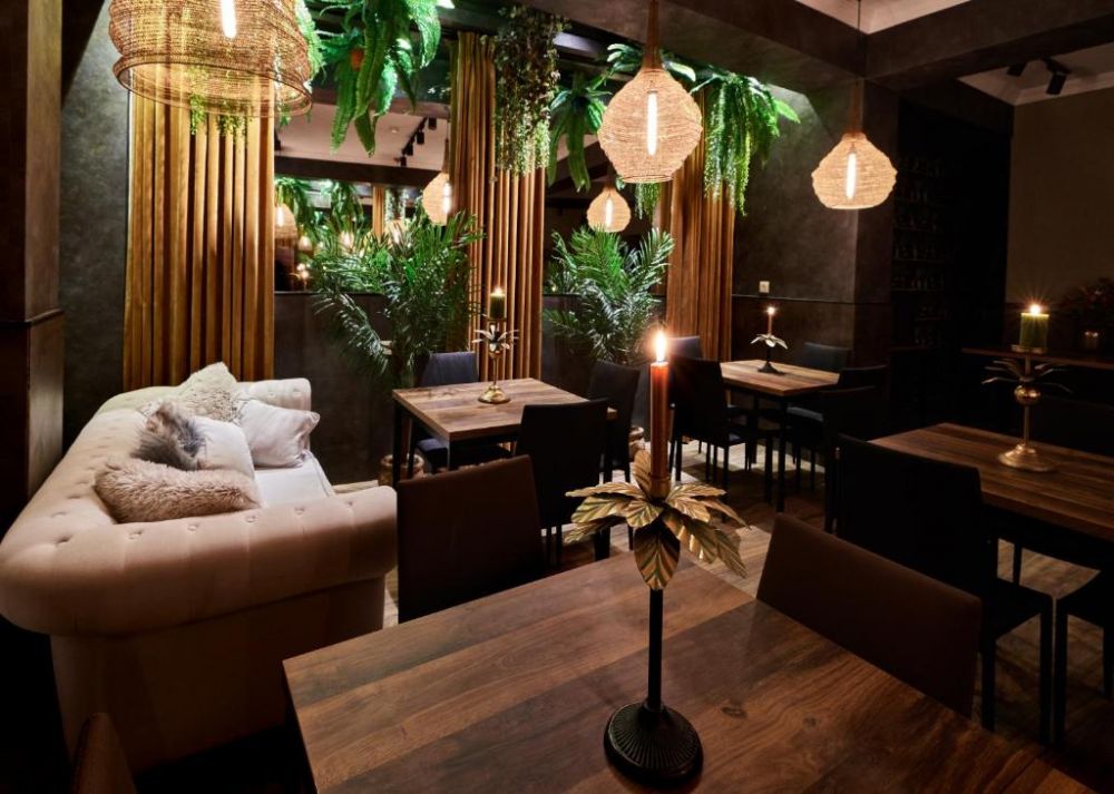 City Hotel 4*