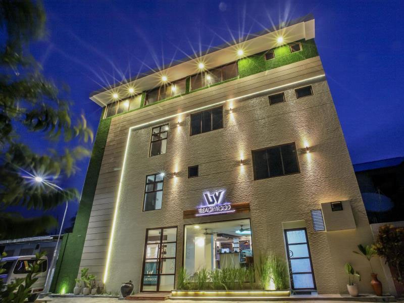 Kue Hotels (ex. Aquzz Maafushi) 