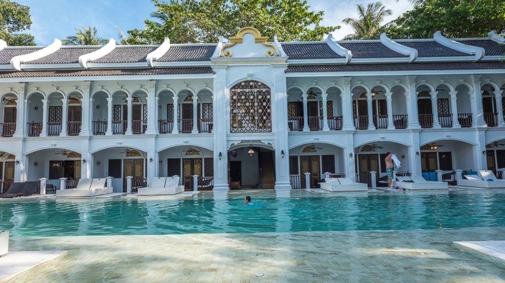 Racha Island Resort 4*